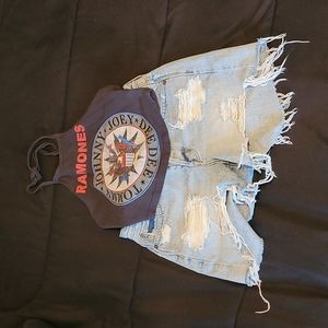 Ramones graphic crop